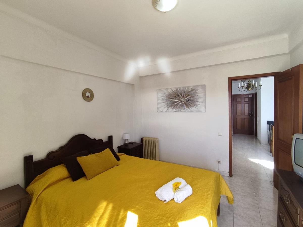 3 Torre Sol 4 - Casas & Papeis Apartment อาร์มาซอง เด เปรา ภายนอก รูปภาพ